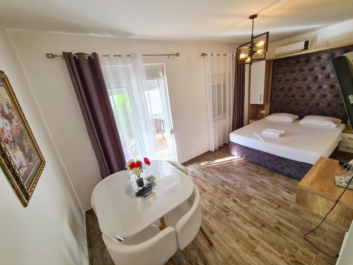 Apartments Hidri Улцин Екстериор снимка