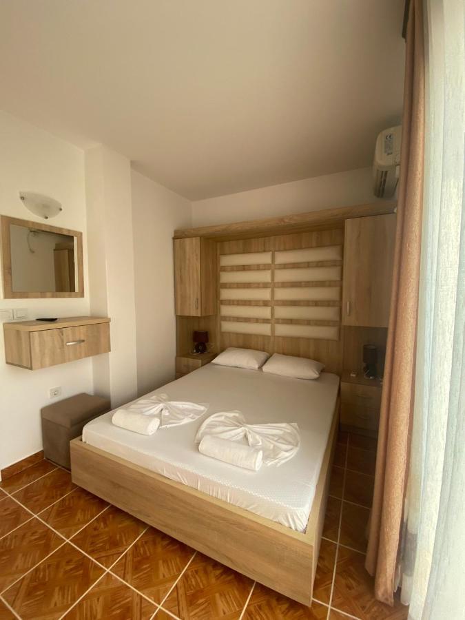 Apartments Hidri Улцин Екстериор снимка