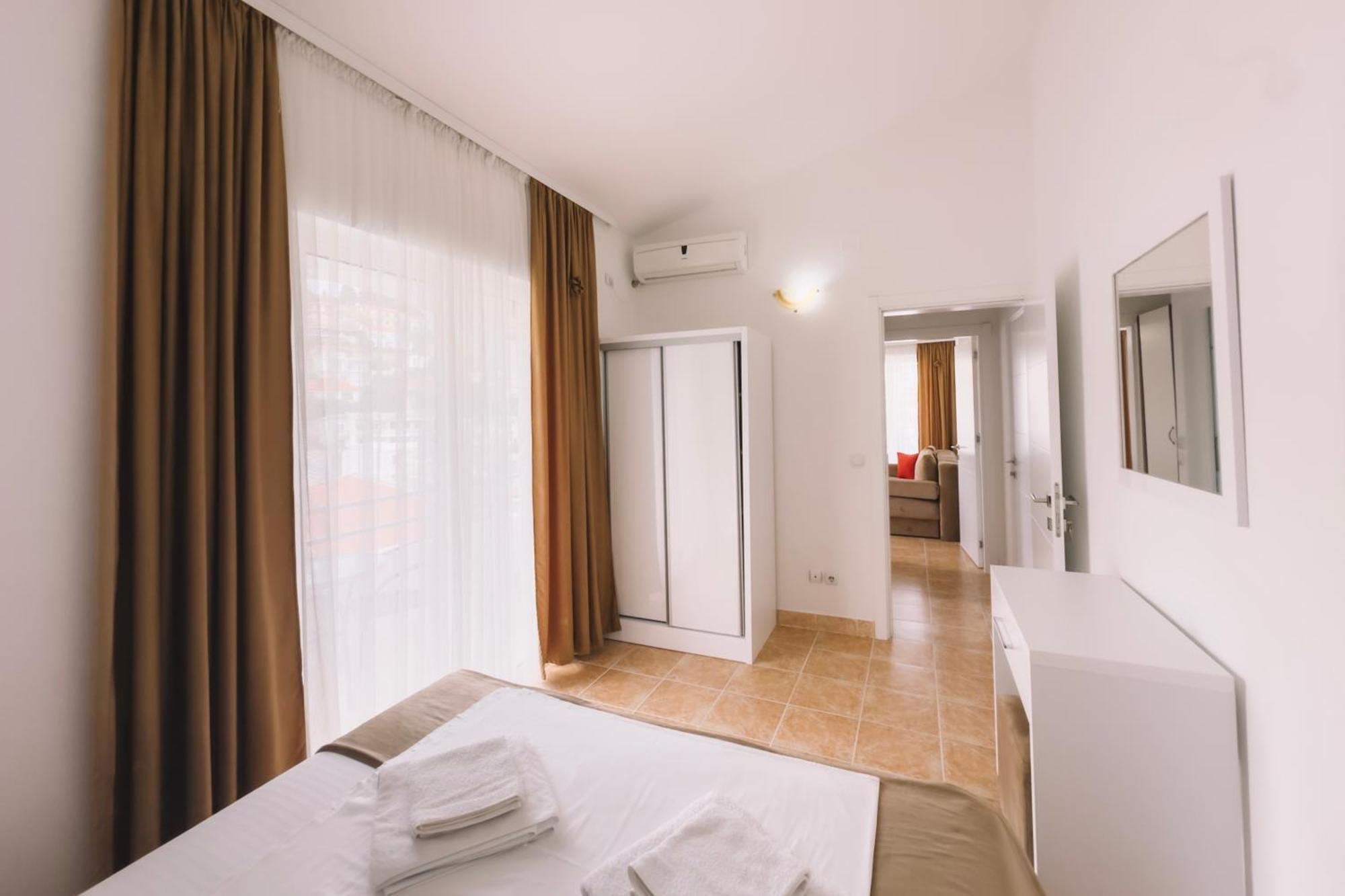 Apartments Hidri Улцин Стая снимка