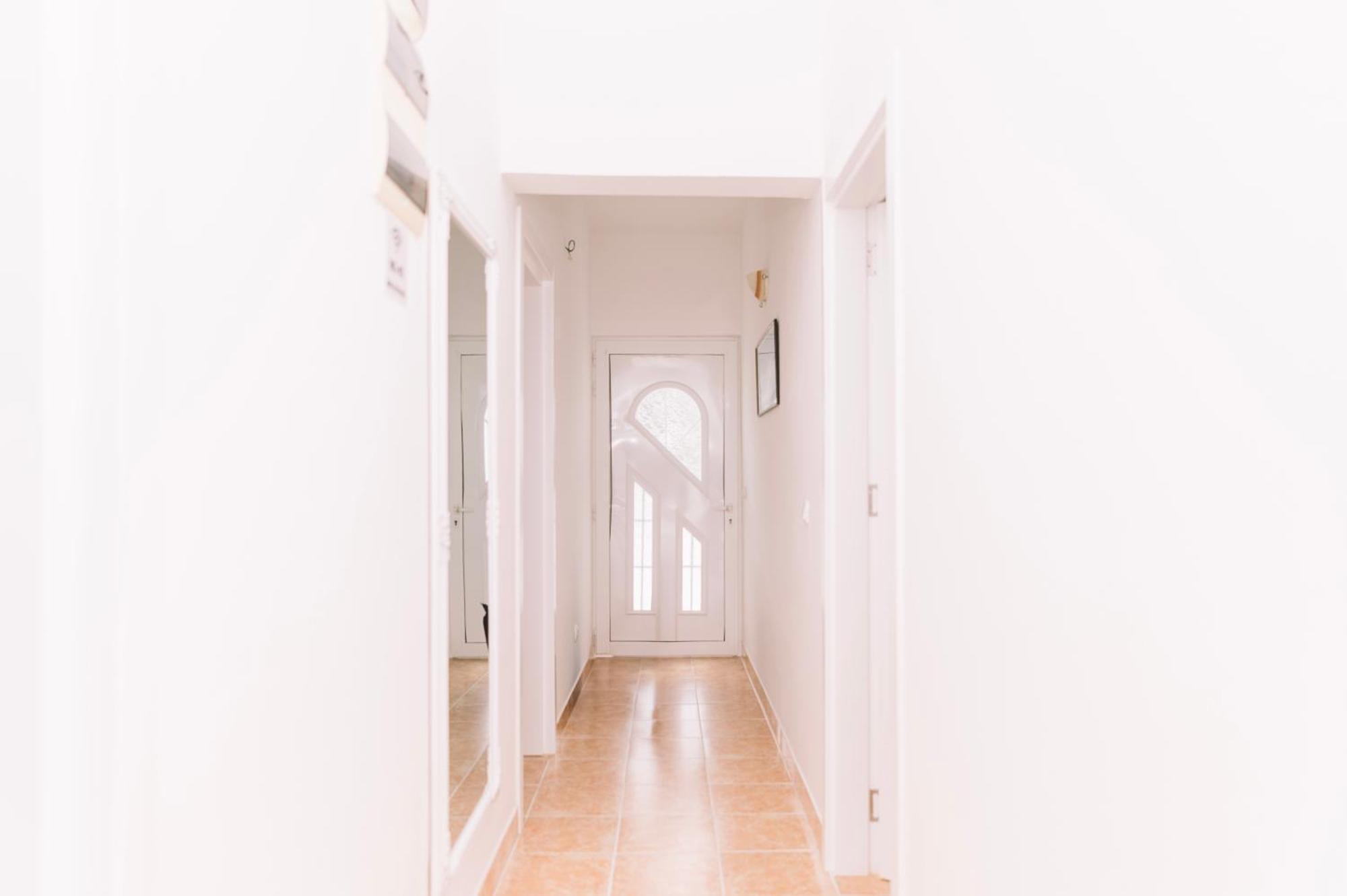 Apartments Hidri Улцин Стая снимка
